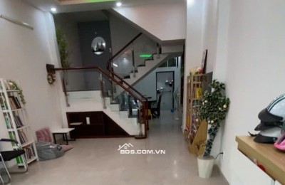 Bán nhà riêng tại ngay khúc giao Huỳnh Tấn Phát và Nguyễn Thị Thập, quận 7