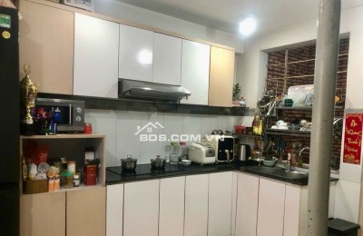 NHÀ 4 TẦNG TRƯỜNG CHINH -NGAY TRẠM DỪNG CHÂN METRO- SÁT MẶT TIỀN ĐƯỜNG -30M2 - NHỈNH 5 TỶ
