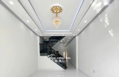 Bán nhà đẹp 1 trệt 1 lầu mới hoàn thiện đường Trần Khắc Chân khu B4 Đông Xuyên, P.Long Xuyên