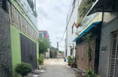 Nhà đẹp xách vali vào ở liền hẻm xe oto liên hệ ngay