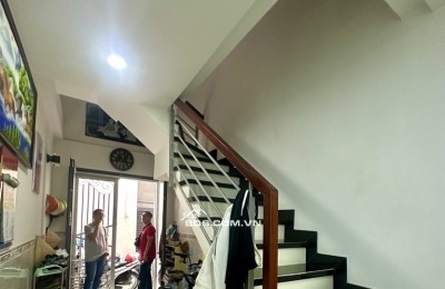 ⁉BÁN NHÀ ĐẸP 4 TẦNG - CMT8 SAU 1 CĂN MẶT TIỀN - 36M2 - NHỈNH 5 TỶ - TẶNG NỘI THẤT