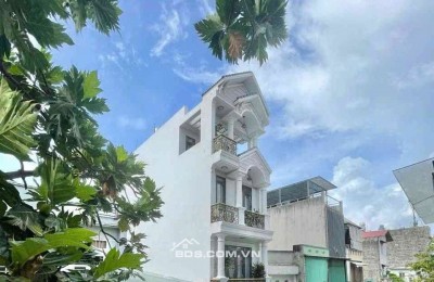 ÁN NHÀ HXH  GẦN AEON TÂN PHÚ  64M  3 TẦNG BTCT  HOÀN CÔNG  NHỈNH 5 TỶ