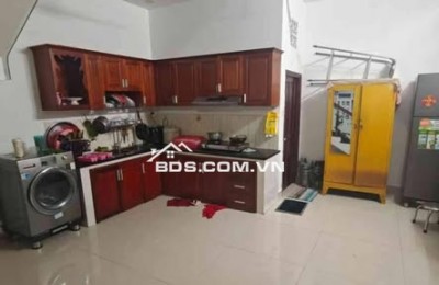 NHÀ C4 CŨ, MT KINH DOANH, VUÔNG VỨC - PHÙNG TÁ CHU - AN LẠC, BÌNH TÂN ZÁ 6.8 T