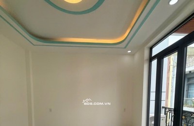 Cần bán nhà gấp, nhà siêu đẹp, còn thương lượng, gần trung tâm Q9