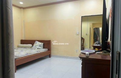 BÁN NHÀ DIỆN TÍCH KHỦNG FULL THỔ KDC HƯNG LONG BÌNH CHÁNH - XE HƠI NGỦ TRONG NHÀ