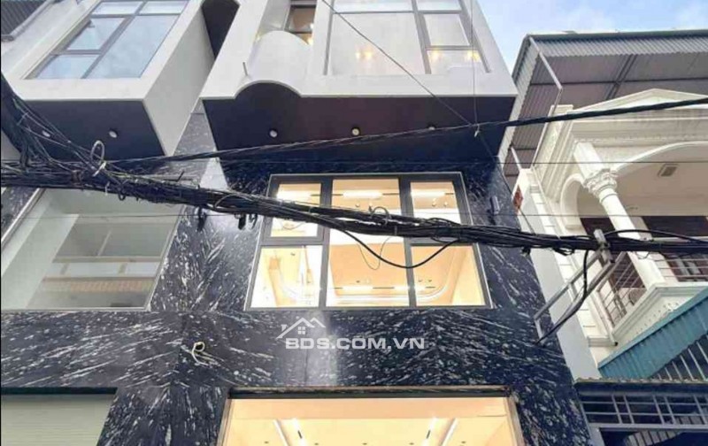 Bán nhà Long Biên 9 tỷ 40m Gara,Thang máy,nhà mới