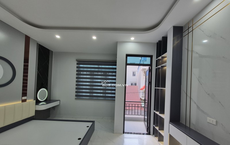 BÁN NHÀ SIÊU ĐẸP 3.8 TỶ 4 TẦNG 70M2 VỊ TRÍ ĐẸP NGAY ĐƯỜNG 52 MÉT