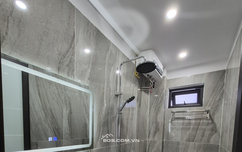 BÁN NHÀ SIÊU ĐẸP 3 TẦNG 46M2 HƯỚNG NAM NGÕ ĐƯỜNG KÊNH GIÁ 2.75 TỶ
