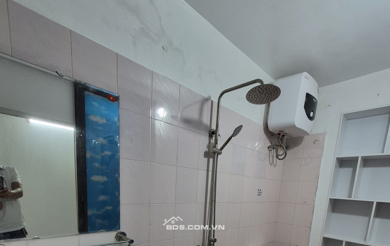 BÁN NHÀ ĐẸP GIÁ RẺ 1.69 TỶ 3 TẦNG 46M2 ( HƯỚNG NAM ) NGÕ ĐIỆN BIÊN