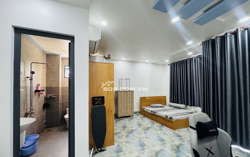 CHỈ 10.3 TỶ SỞ HỮU NHÀ 4 TẦNG HOÀNG DIỆU 2- HẺM XE HƠI TRÁNH- 4 TẦNG - 93m2 (5.5x17)