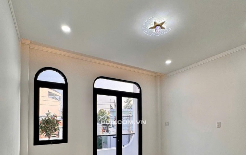 Vk Ck em Chuyển Công Tác Nên Cần BÁN GẤP Nhà Phố xây Độc Lập Chỉ Có 1 Căn