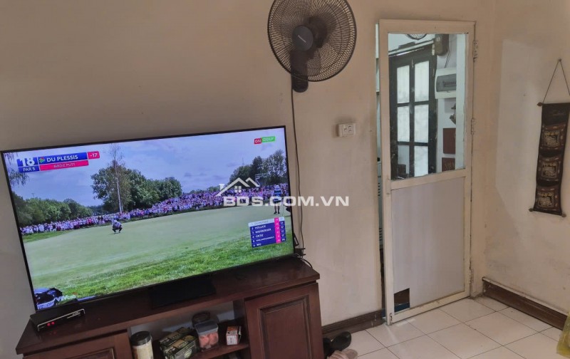 Cần cho thuê nhà tập thể phố Phạm Ngọc Thạch, gần Kim Liên