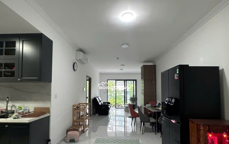 Biệt thự trên không xe hơi đậu cửa celadon city hồ bơi vô cực công viên 16ha
