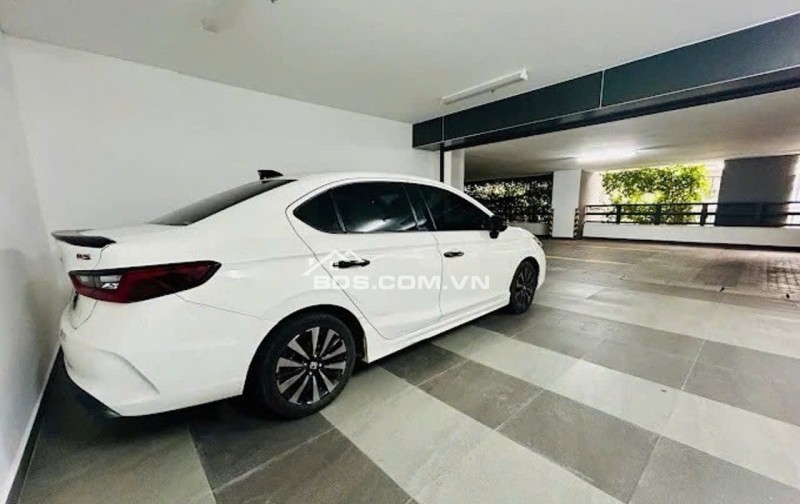Biệt thự trên không xe hơi đậu cửa celadon city hồ bơi vô cực công viên 16ha