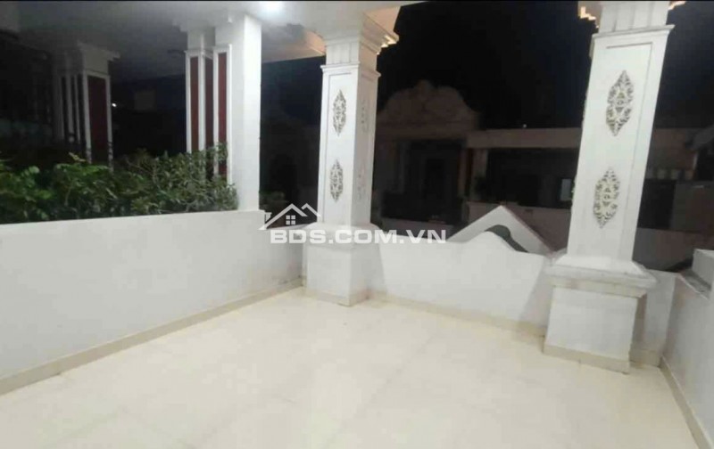 Bán Nhà Ô Tô Đậu Trong Nhà - Hẻm 1 xẹt 7m - Liên Khu 4-5 4x15.5 4 Tầng - Khu VIP Đồng Bộ