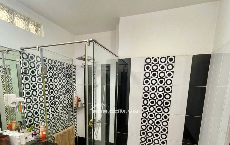 MẶT TIỀN KINH DOANH 4 TẦNG TÂN KỲ TÂN QUÝ 56M NGANG 5 - ĐÚNG 13.1 TỶ TL