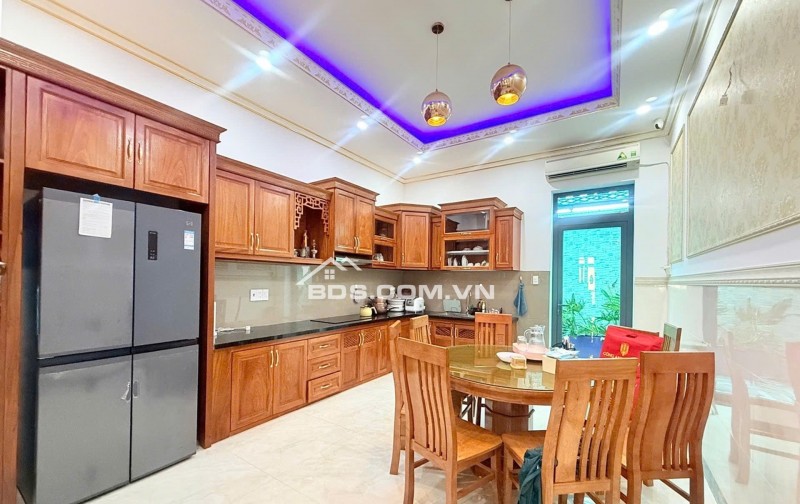 Tặng Nội Thất Mới - Phân Lô - Kinh Doanh Văn Phòng - Spa Đỉnh - Ở Đẳng Cấp - Vip Tây Thạnh