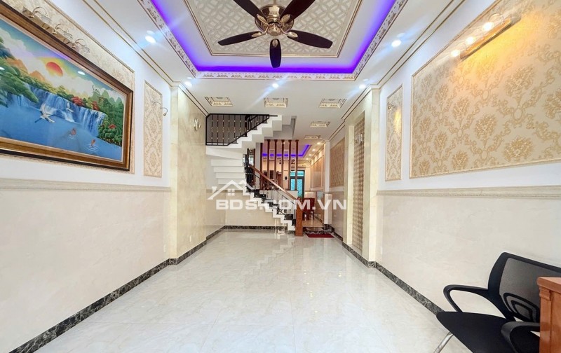 Tặng Nội Thất Mới - Phân Lô - Kinh Doanh Văn Phòng - Spa Đỉnh - Ở Đẳng Cấp - Vip Tây Thạnh
