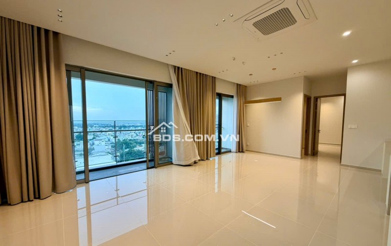 Cho thuê căn penthouse The Peak Midtown Phú Mỹ Hưng,151m2,NTDT, 3PN.giá 3.200$