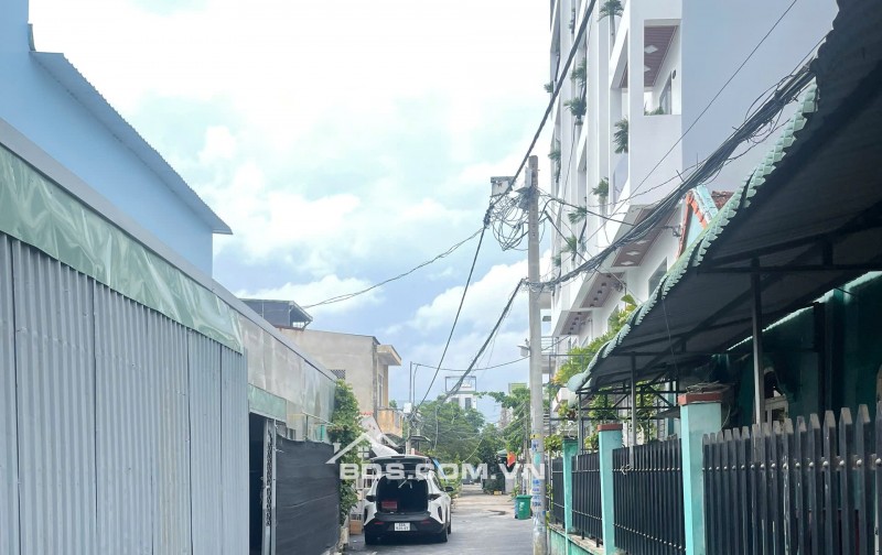 BÁN NHÀ GẦN CHỢ THẠNH XUÂN – HẺM Ô TÔ – CÔNG NĂNG ĐẦY ĐỦ, Ở NGAY – NHỈNH 3 TỶ