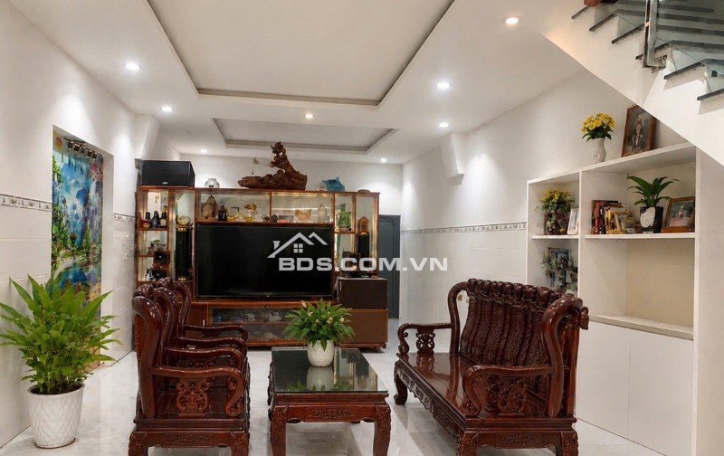 NHÀ ĐẸP 4 TẦNG TRUNG TÂM LINH ĐÔNG - TÔ NGỌC VÂN - HẺM Ô TÔ 6M