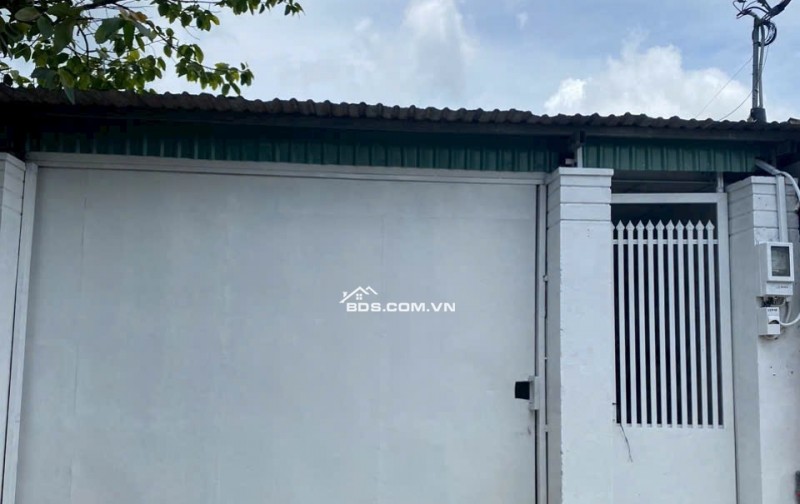 CHO THUÊ XƯỞNG MỚI XÂY HỐC MÔN – 10 x 50 – 35TR/TH. LH:0972203176.