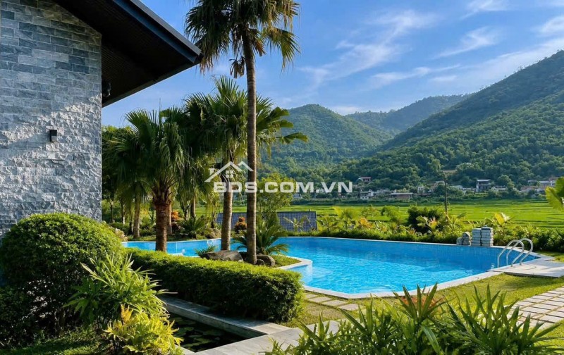 BÁN VILLA NGHỈ DƯỠNG  Không gian yên tĩnh, xanh mát, thích hợp nghỉ dưỡng cuối tuần hoặc khai thác cho thuê.