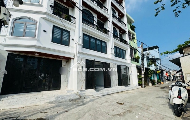 Bán nhà Hà Huy Giáp, Thạnh Lộc, Quận 12, 58m2, hẻm ô tô, 6PN, nhỉnh 6 tỷ
