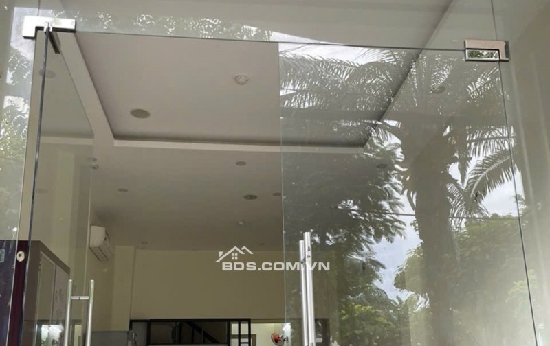 MẶT TIỀN KINH DOANH BÔNG SAO – NGANG 4M HIẾM ĐẸP – 6PN – CHỈ 11.8 TỶ TL 