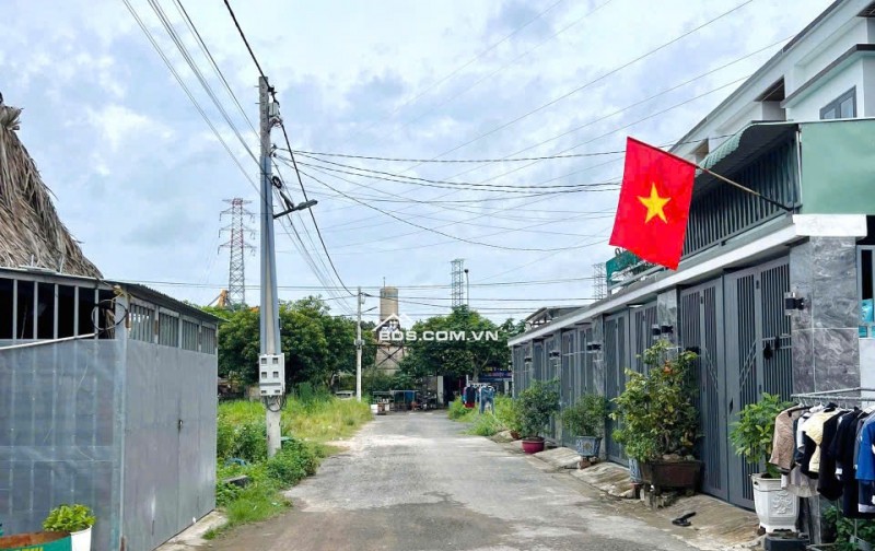 NHÀ TRỆT LỬNG KẾT CẤU LẦU XINH LUNG LINH FULL SỔ MÀ GIÁ CHỈ 1tỏi 250