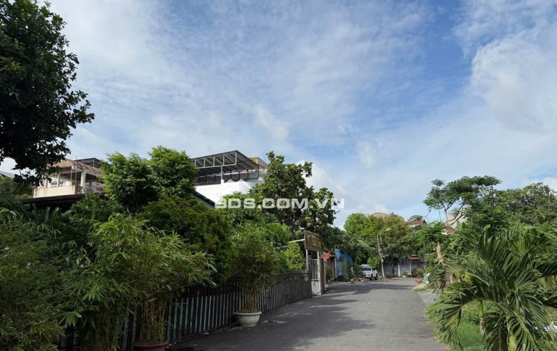 Biệt thự view công viên trục Dương Quảng Hàm, P.6, Gò Vấp, 470m2, đường 12m, 47 tỷ