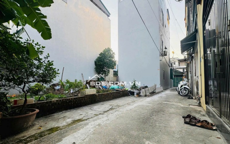  CHO THUÊ CHUNG CƯ KHAI SƠN LONG BIÊN CĂN 3 NGỦ  NHÀ MỚI TINH  101M²  12,5 TRIỆU/THÁNG
