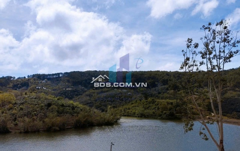 SIÊU PHẨM VIEW HỒ TRÊN 2.000M² TẠI XUÂN TRƯỜNG, ĐÀ LẠT  (Đơn giá đầu tư cực mềm: Chưa tới 9,5 triệu/m²)