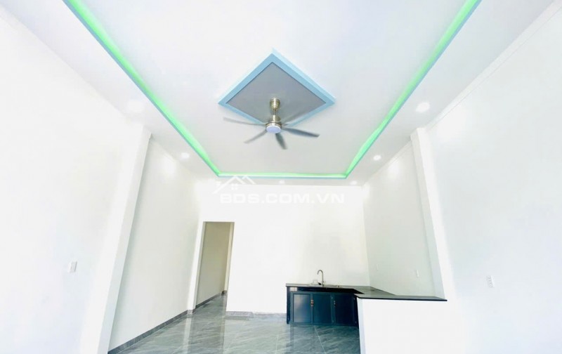 Bán gấp căn nhà và đất mới xây ở luôn, tổng DT 155m2 ODT sát KCN Minh Hưng, giá rẻ 500tr