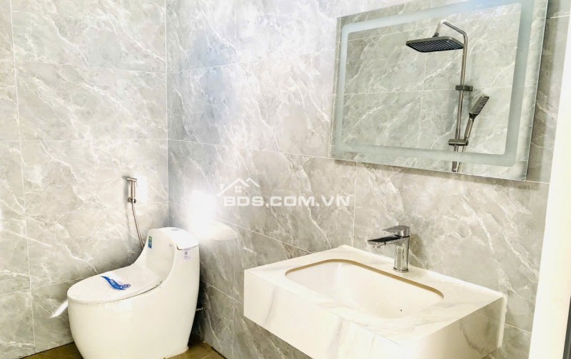 Bán gấp căn nhà và đất mới xây ở luôn, tổng DT 155m2 ODT sát KCN Minh Hưng, giá rẻ 500tr