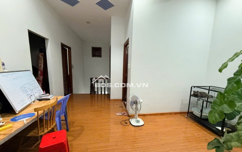 BIỆT THỰ MINI 1 TRỆT 1 LẦU – NGANG 7,8M – ĐƯỜNG NHỰA 6M – ĐANG CHO THUÊ 12TR/THÁNG – CHỈ 7,99 TỶ TL