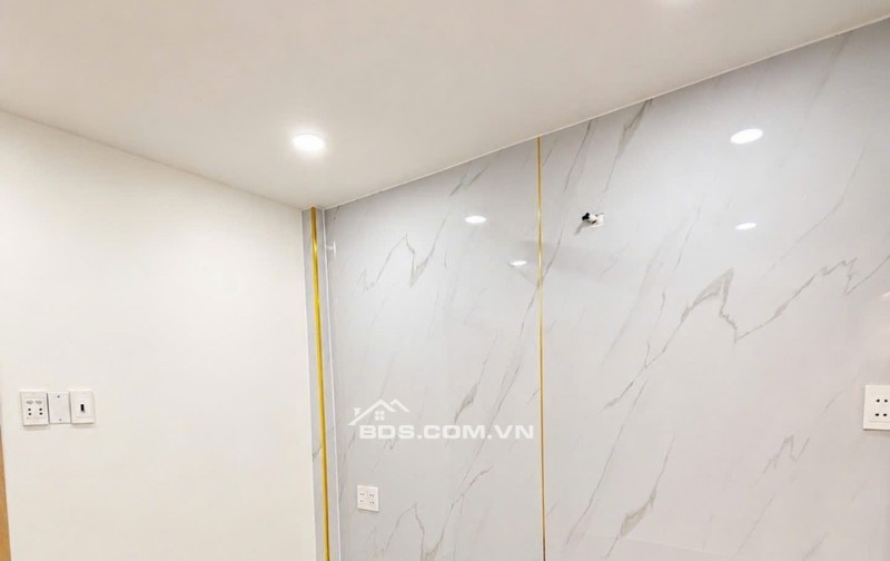 NHÀ NHỎ XINH - HÀNG XANH - 2 PHÒNG NGỦ - NHÀ MỚI VÀO Ở LIỀN - 2 TẦNG ĐÚC - CHỈ 2.86  TỶ.