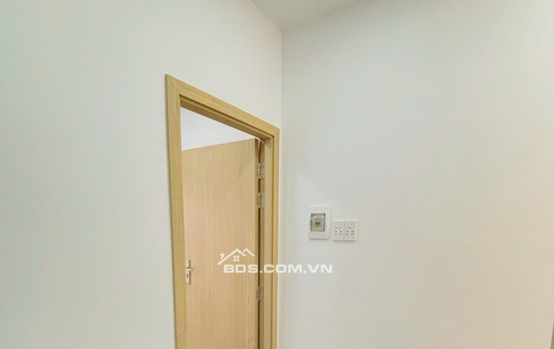 MẶT TIỀN KINH DOANH – XE HƠI ĐẬU TRONG NHÀ - 12.x TỶ.