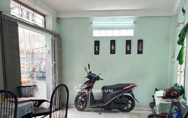 Bán nhà cũ 80m2 nở hậu hẻm 251 Lê Quang Định Bình Thạnh hạ 2tỷ còn 5.5tỷ