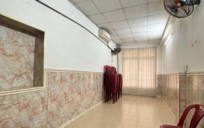 CHỈ 1 CĂN RA MẶT TIỀN ĐIỆN BIÊN PHỦ - Q.10 - hẻm xe hơi - 1 căn ra mặt tiền - 38m² (nở hậu) - 8 tỷ (TL)