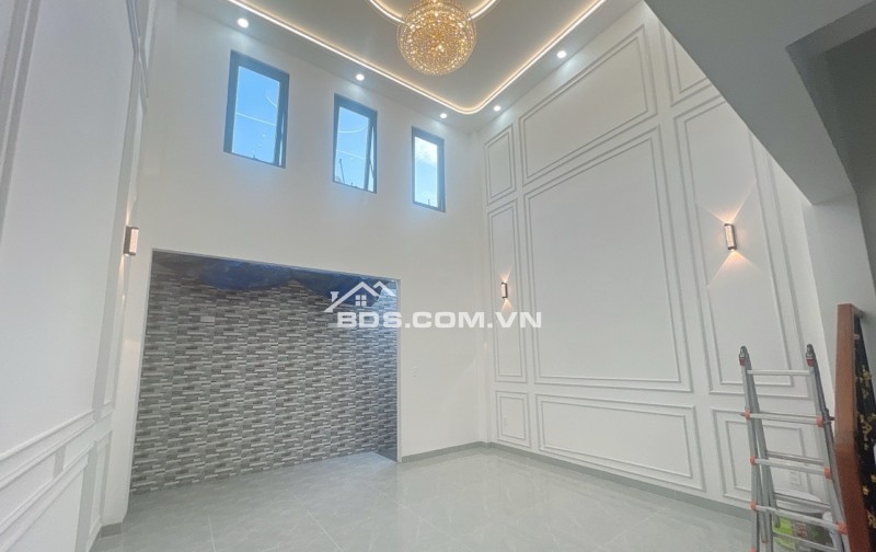 ÁN NHÀ MỚ XÂY GẦN CHỢ HIỆP BÌNH – ĐẶC BIỆT CÓ THANG MÁY.