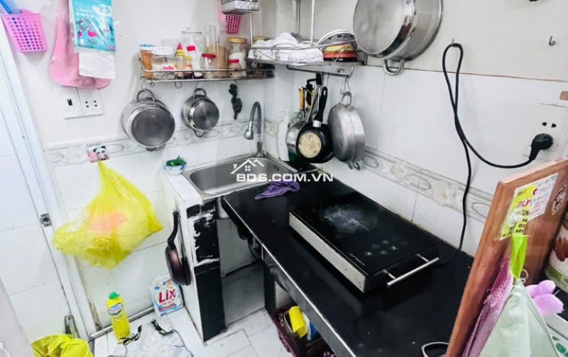 Nhà đẹp Q8 hẻm 3 gác thông - 4 tầng BTCT. SD 84m2 chỉ 2 tỷ