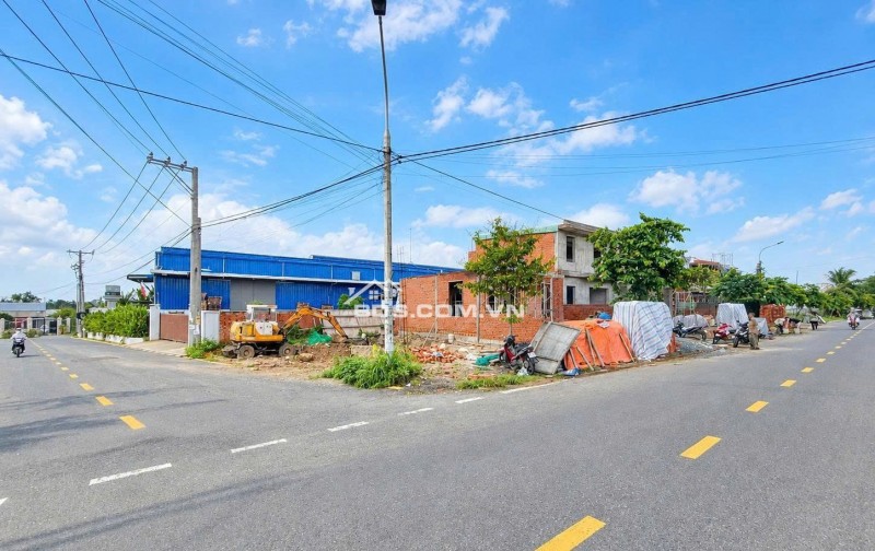EM CÒN 1 LÔ GÓC 2 MẶT TIỀN ĐƯỜNG HƯƠNG LỘ 7 GIÁ CHỈ 1 TỶ 980 TRIỆU