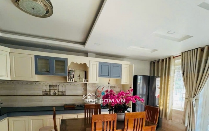 SIÊU PHẨM CĂN LÔ GÓC NỘI THẤT ĐẸP, HẺM XE HƠI 7 CHỖ 6M NGỦ LUÔN TRONG NHÀ, DỌN VÀO Ở NGAY