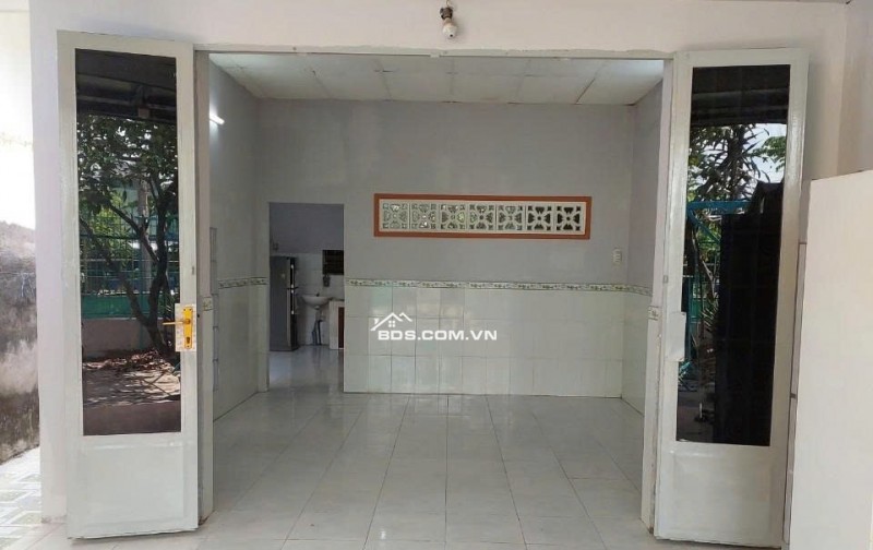 CC: CHO THUÊ NHÀ NGUYÊN CĂN TẠI BÌNH CHÁNH 100M2 CHỈ 5TR/TH. LH:0987474353 (DT/ZALO)