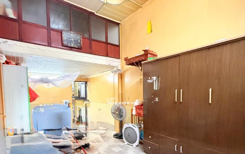 BÁN NHÀ 1.18 TỶ 1.5 TẦNG 46M2 NGÕ THẲNG ĐẸP TRẦN HUY LIỆU