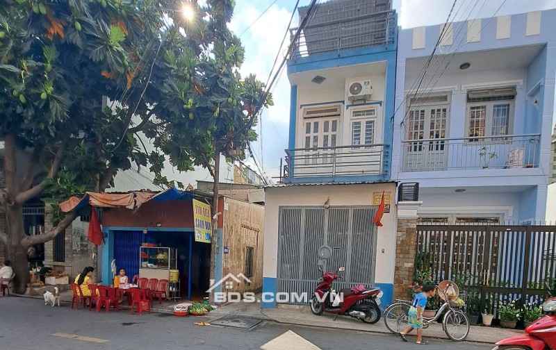 Bán nhà 1 trệt 2 lầu mặt tiền đường Hiệp Thành 26, Q12