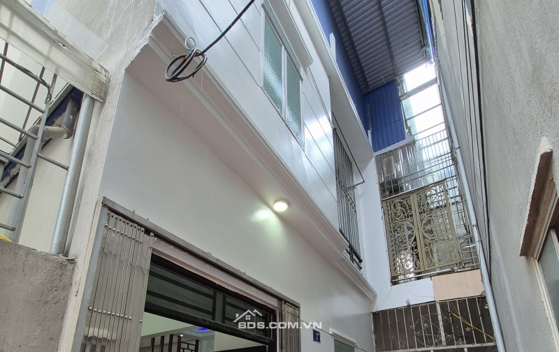 BÁN NHÀ ĐẸP 1.89 TỶ 2 TẦNG 52M2 NGÕ CỰC ĐẸP TÔ HIẾN THÀNH