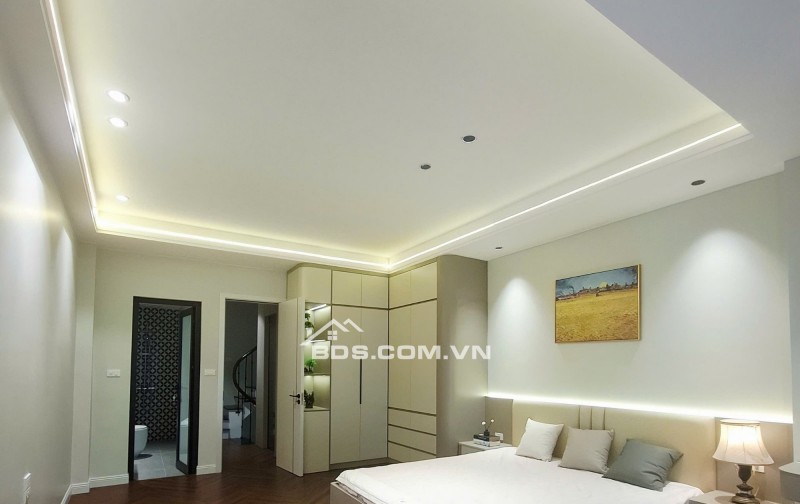 NHÀ MỚI 6 TẦNG THANG MÁY MẶT NGÕ PHỐ LÊ TRỌNG TẤN HOÀNG MAI GIÁ 11,9 TỶ