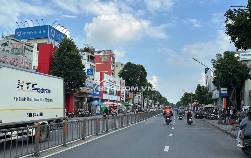 Chấn động CHDV 6 lầu Quang Trung nở hậu 8m 182m2 32PN T.máy DT 105tr gần BV chỉ 17.5 tỷ.